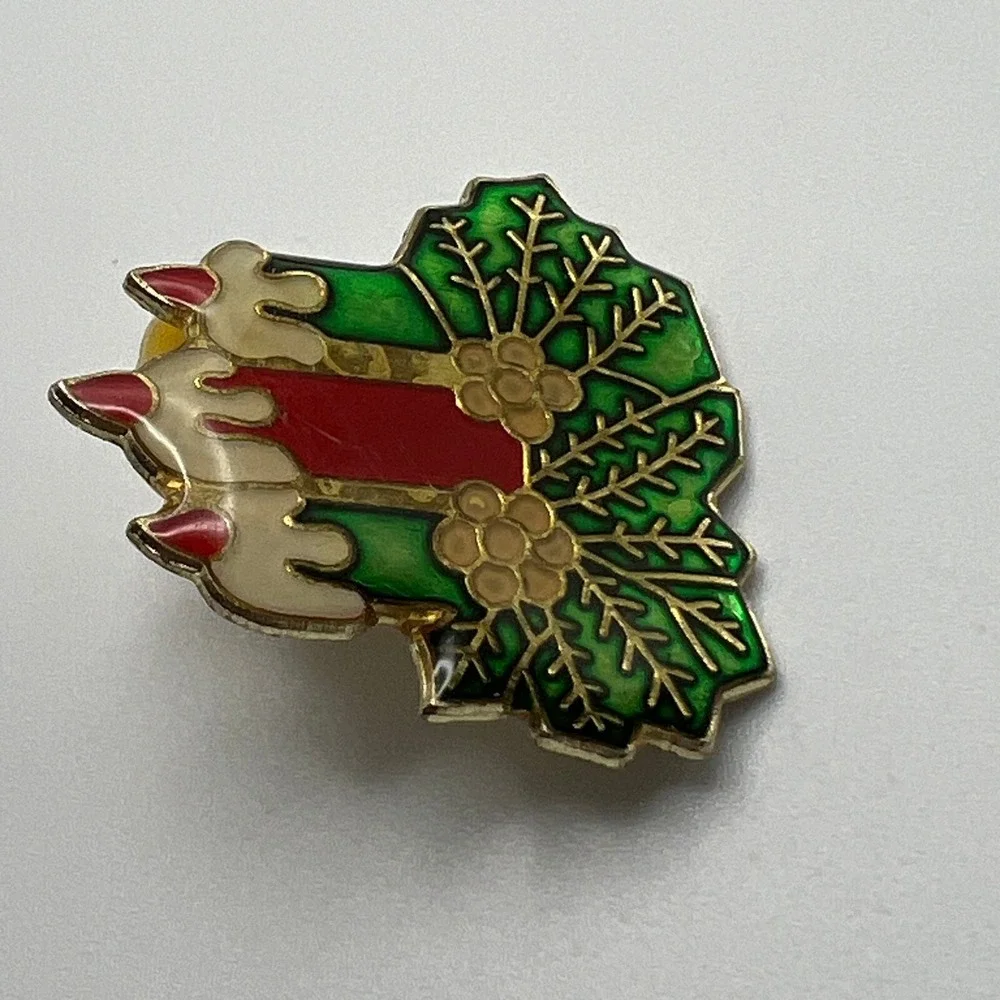 Vintage Candle Brooch Green Red Gold Enamel‎ Made in Taiwan